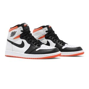 Nike Women's Sneakers - Black, White, and Orange Brand New